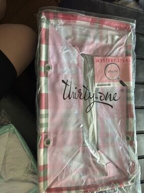 thirty-one Red Plaid Deluxe Utility Tote